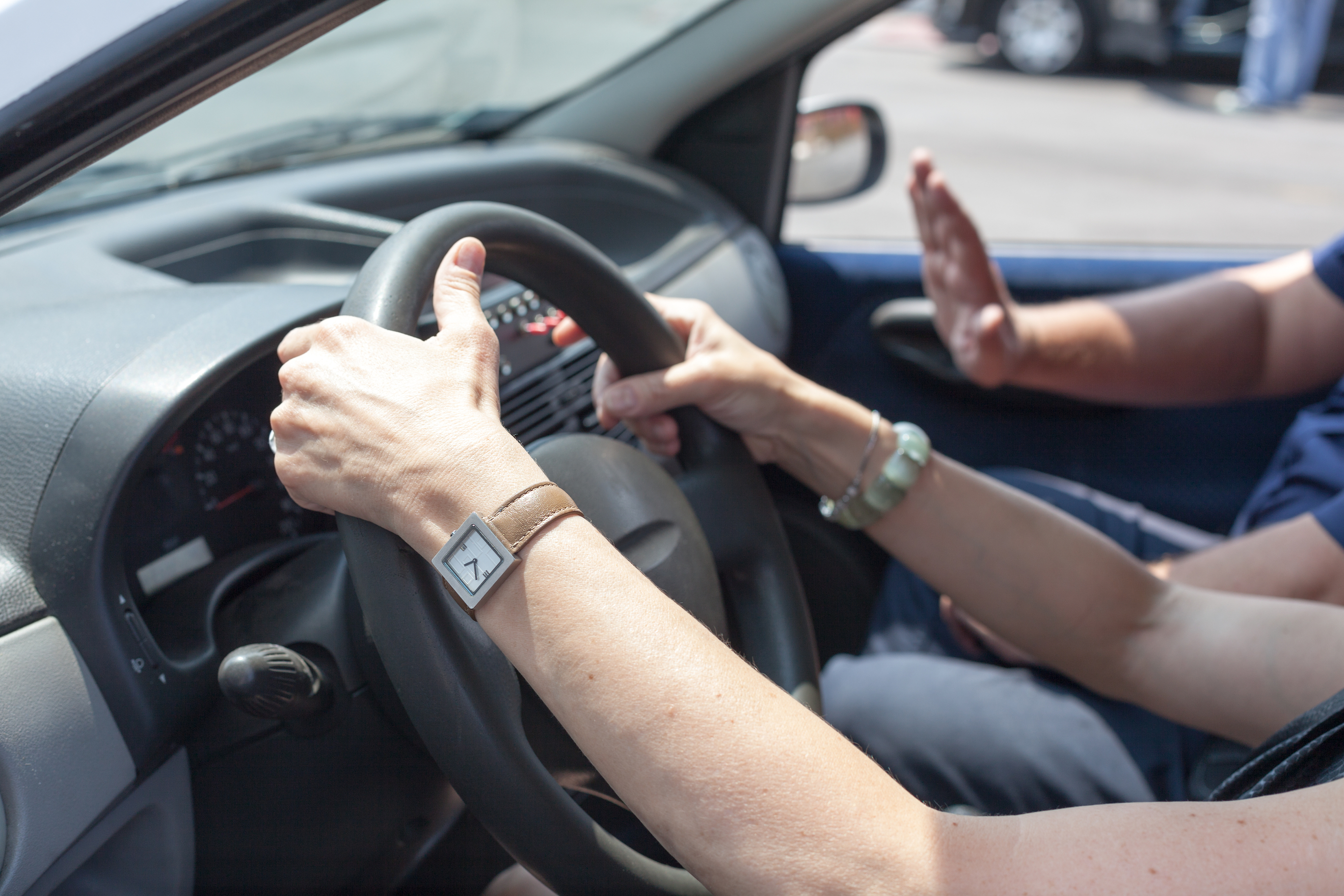 An older driver behind the wheel