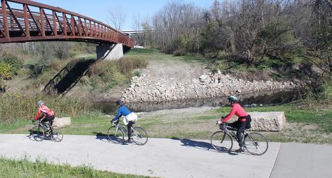 Bicyclists riding on Indian Creek Trail