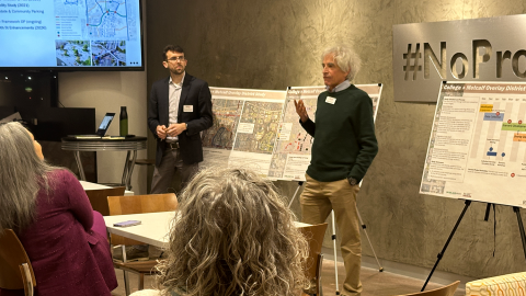 Presenters speaking to assembled citizens about OP Central project