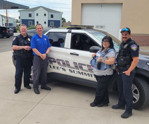 group-photo-of-co-responder-team-in-lee's-summit-missouri
