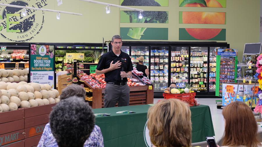 Double Up Food Bucks event in Salem, Mo. 