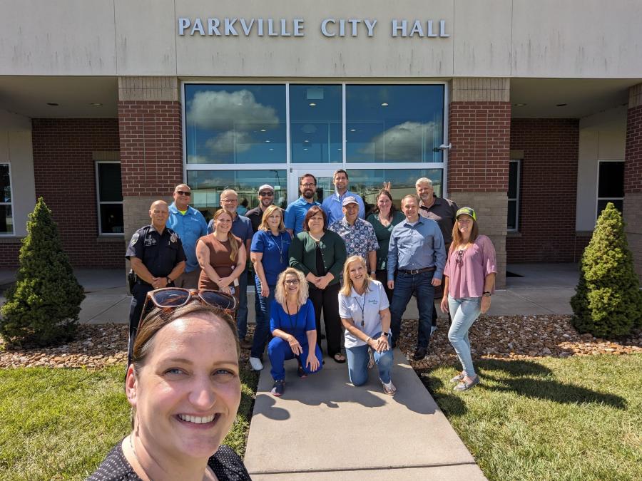 MARC staff taking a selfie with Parkville staff for #CityHallSelfie Day.