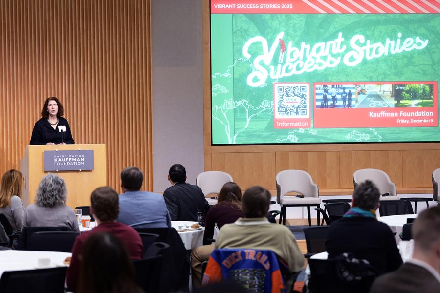 Beth Dawson speaks during the 2025 Vibrant Success Stories event